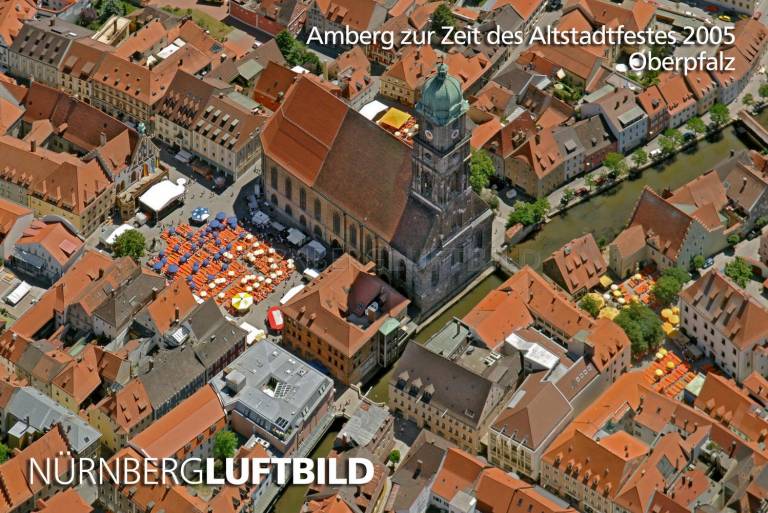 Amberg zur Zeit des Altstadtfestes 2005, Luftaufnahme