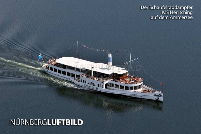 Der Schaufelraddampfer MS Herrsching auf dem Ammersee, Luftaufnahme