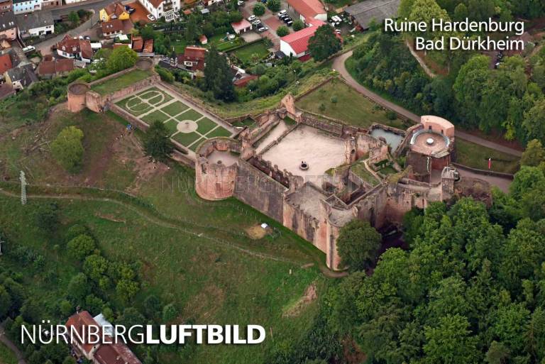 Ruine Hardenburg, Bad Dürkheim, Luftaufnahme