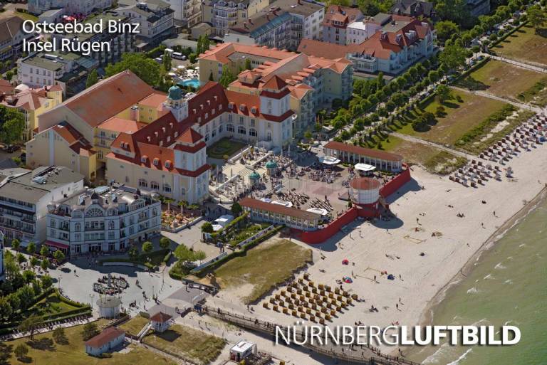 Luftaufnahme vom Ostseebad Binz auf der Insel Rügen