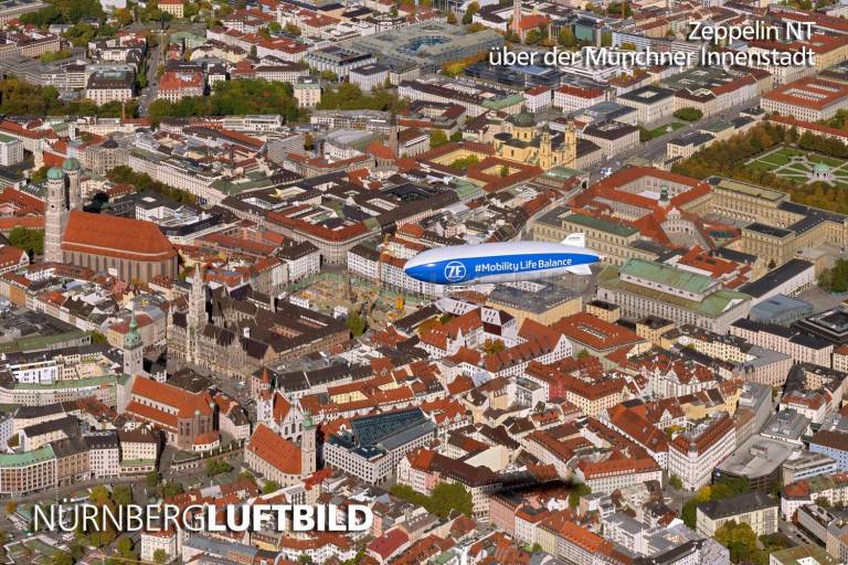 Zeppelin NT über der Münchner Innenstadt