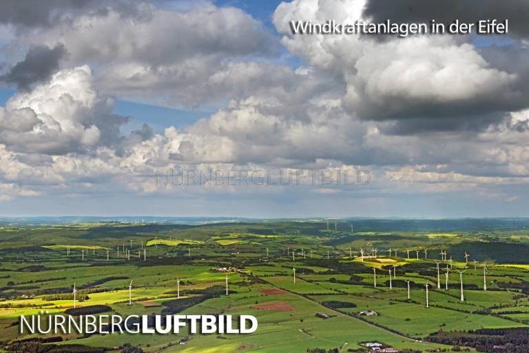 Windkraftanlagen in der Eifel, Luftaufnahme