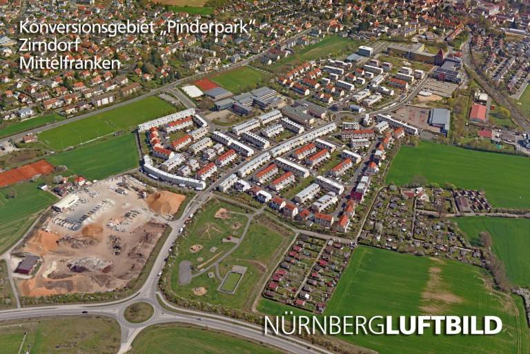Konversionsgebiet "Pinderpark", Zirndorf, Luftaufnahme