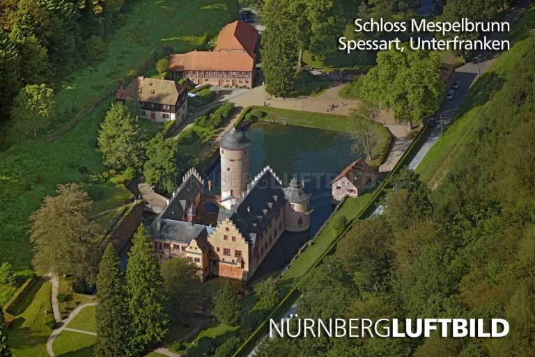 Schloss Mespelbrunn, Spessart, Luftaufnahme