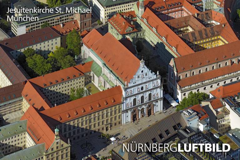 Jesuitenkirche St. Michael, München, Luftbild