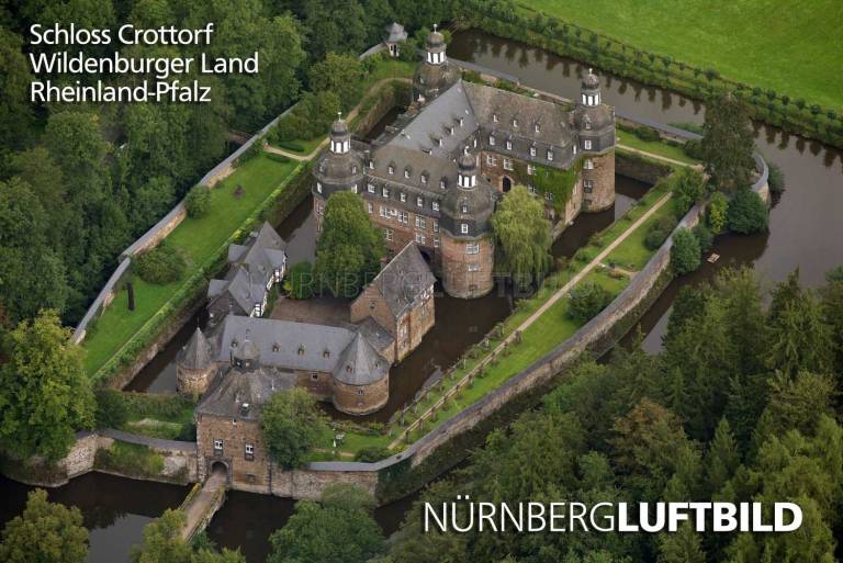 Schloss Crottorf, Wildenburger Land, Luftbild