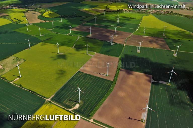 Windpark in Sachsen-Anhalt, Luftaufnahme