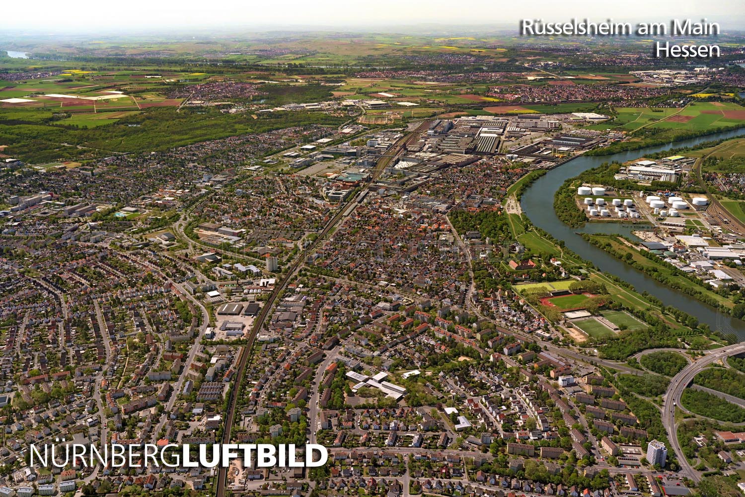 R sselsheim Am Main Rathaus Mainwiesen Opel Hauptportal