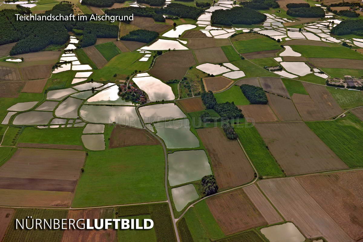 Teichlandschaft im Aischgrund, Luftaufnahme