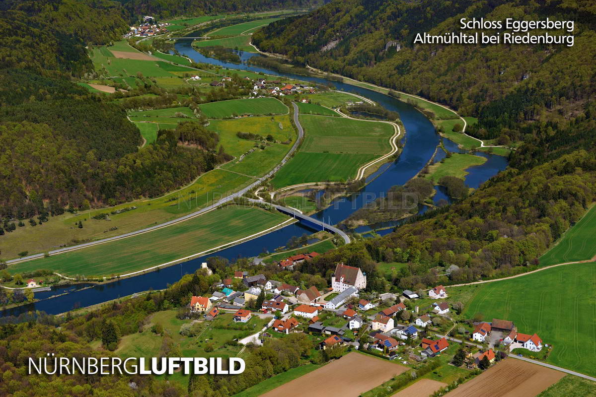 Schloss Eggersberg im Altmühltal bei Riedenburg, Luftaufnahme