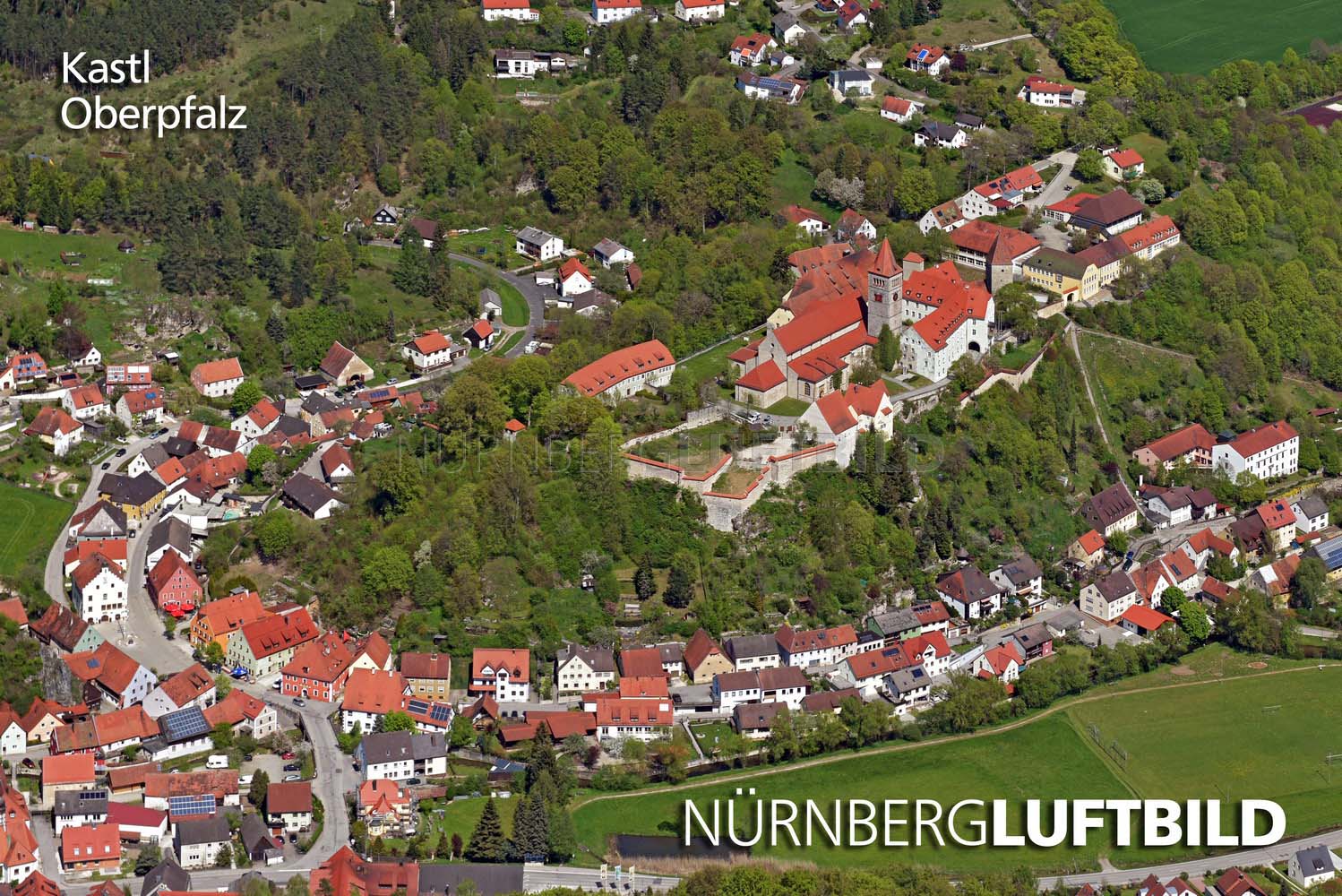 Kastl mit Kloster Kastl, Oberpfalz, Luftaufnahme