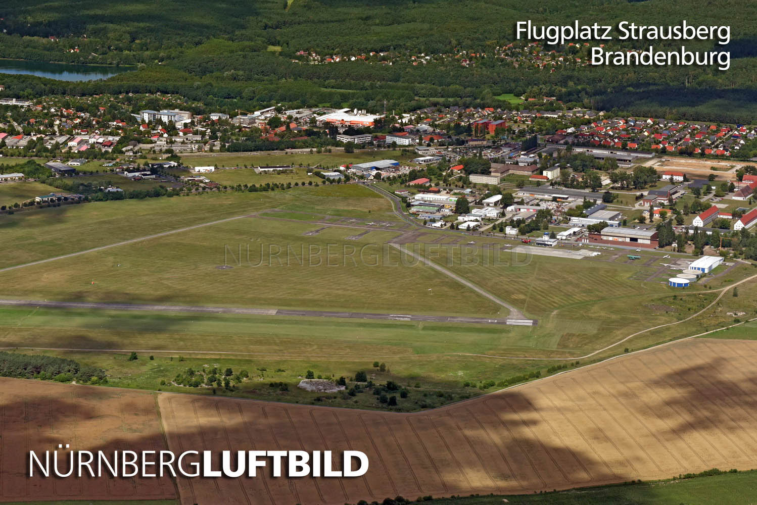 Flugplatz Strausberg, Luftaufnahme