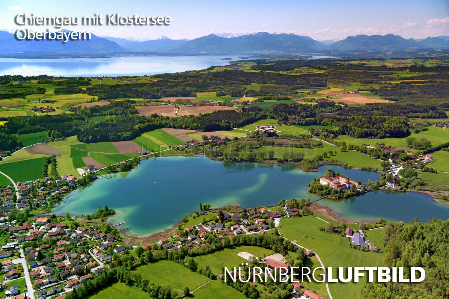 Chiemgau mit Klostersee, Oberbayern, Luftaufnahme