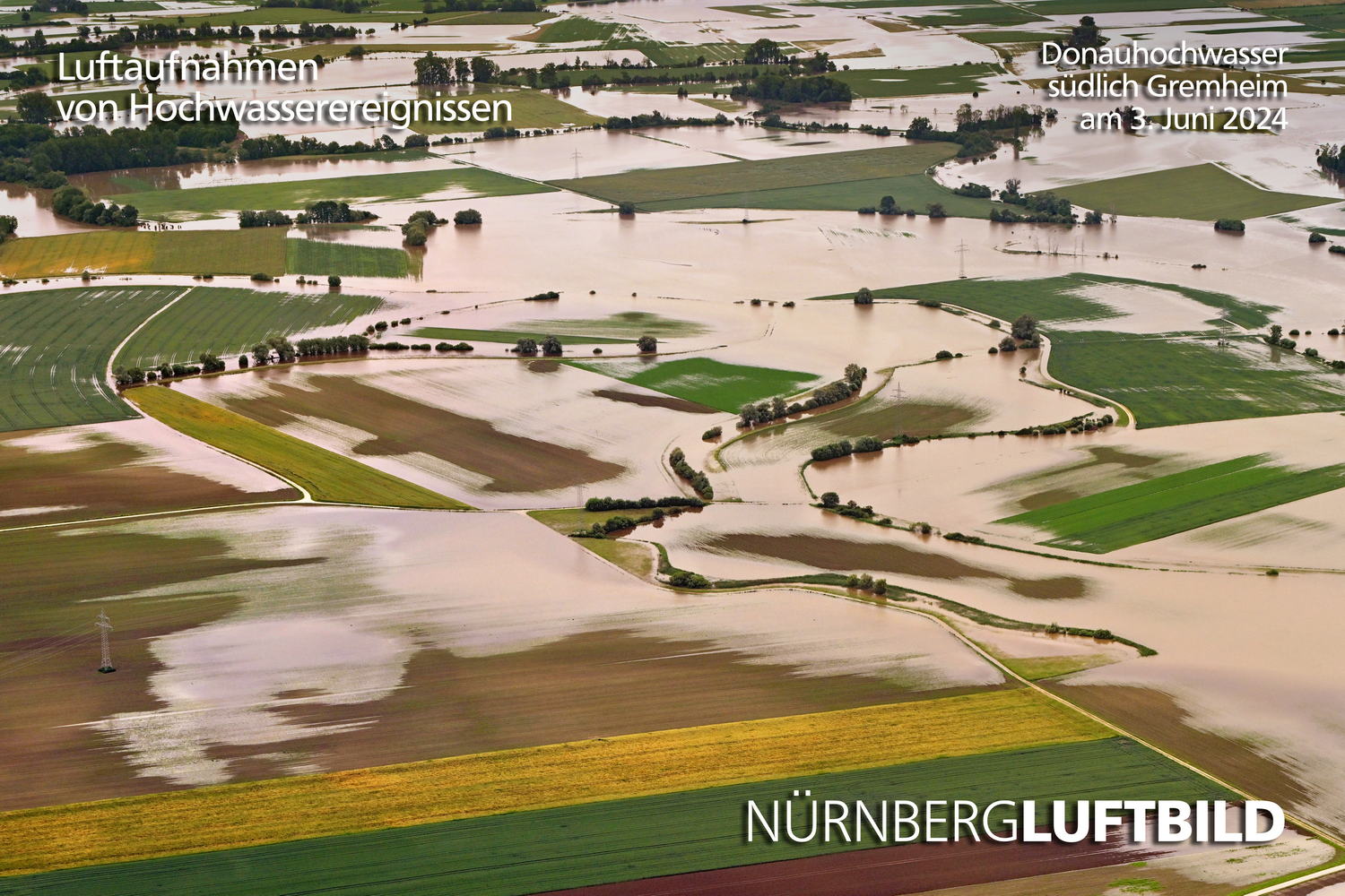 Luftbild des &uuml;berschwemmten Donautals s&uuml;dlich von Gremheim beim Junihochwasser 2024