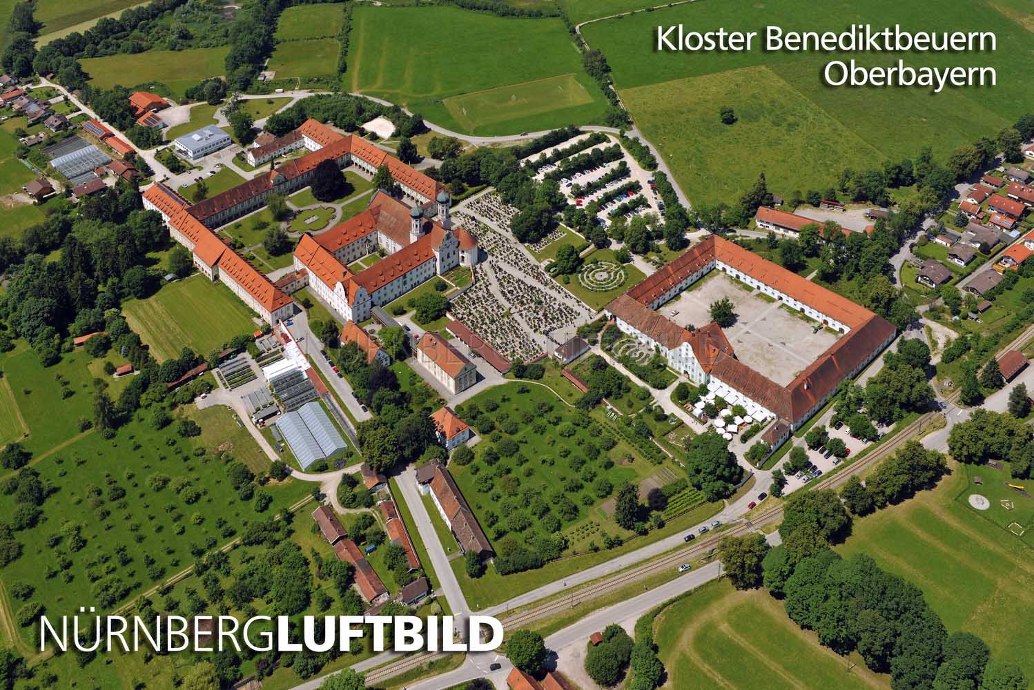 Kloster Benediktbeuern – Luftaufnahme des ältesten Klosters Bayerns
